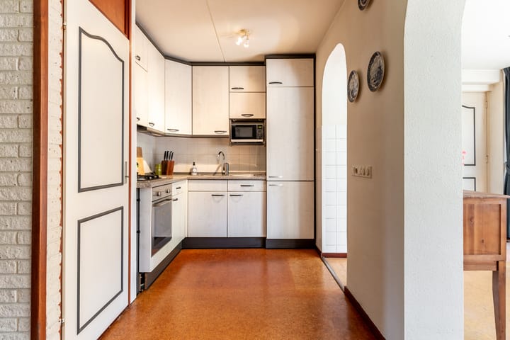 Foto 23 van Botter 38 70