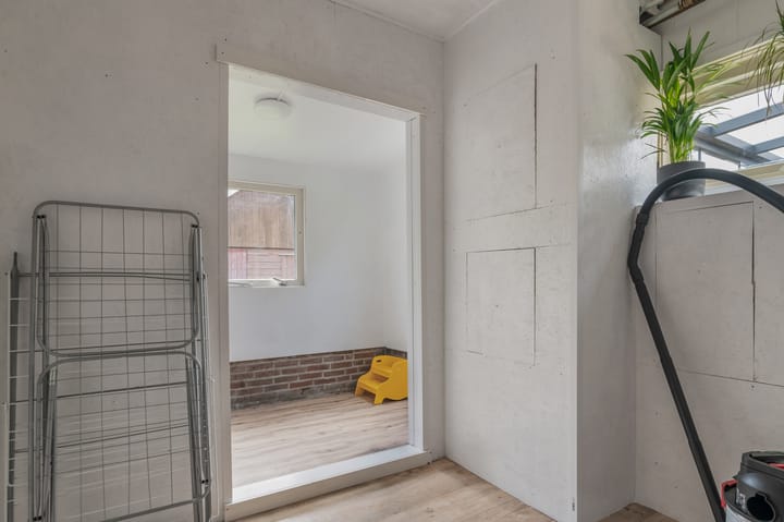 Foto 31 van Sieger van der Laanstraat 105