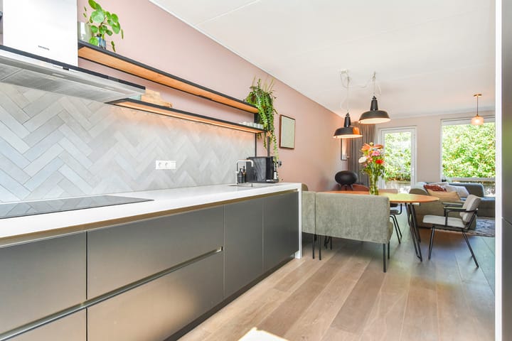 Photo 24 of Van der Endetuinen 4