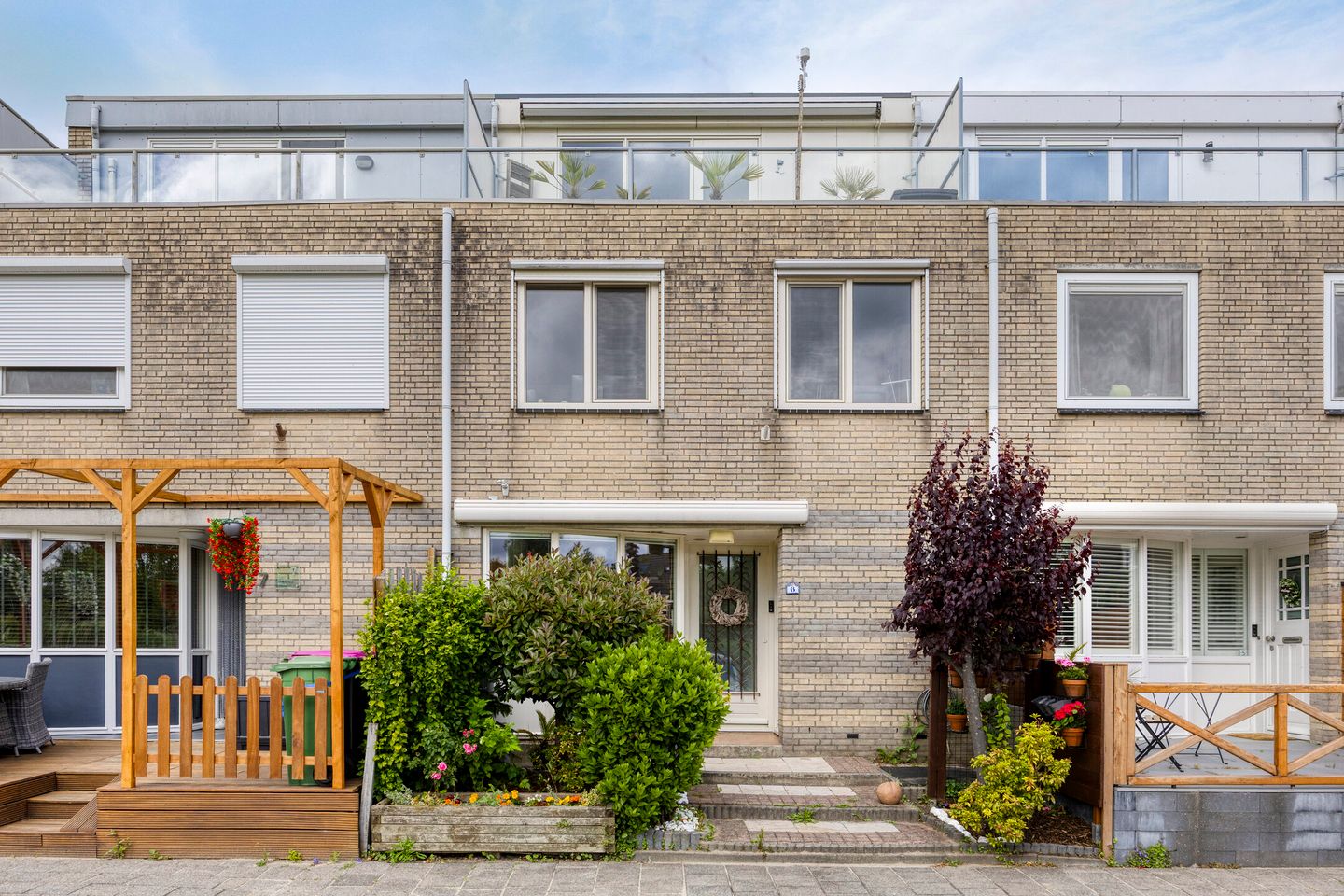 Foto 1 van Reina Prinsen Geerligssingel 6