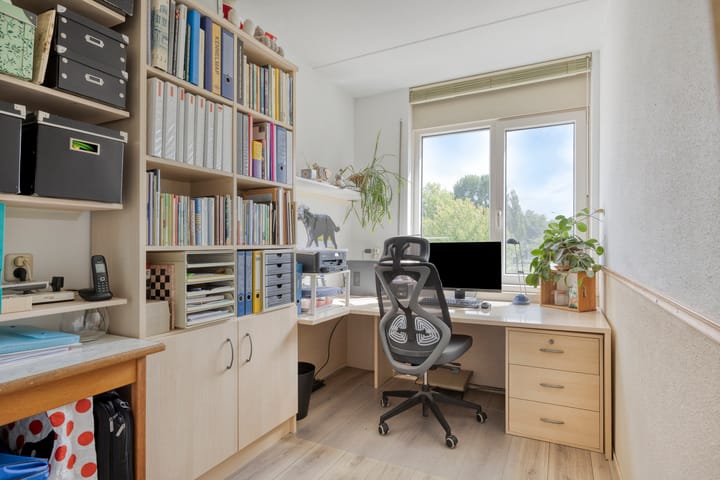 Photo 30 of Reina Prinsen Geerligssingel 6