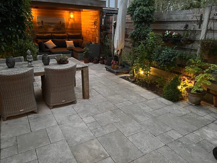 Photo 42 of Reina Prinsen Geerligssingel 6