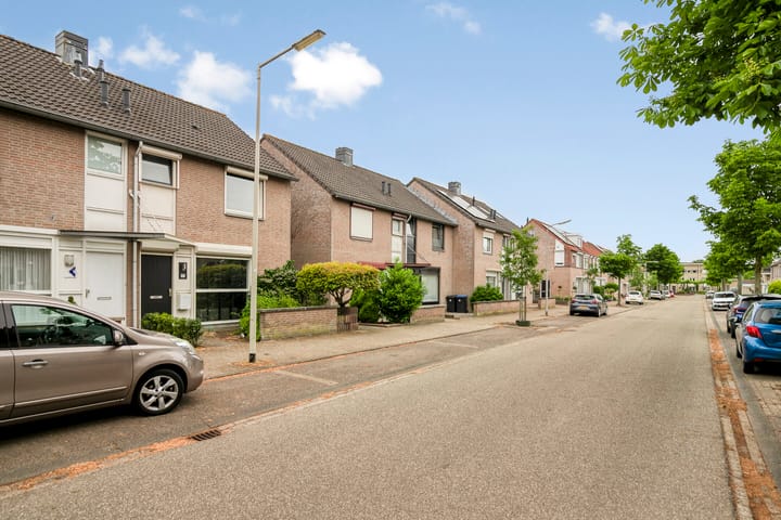 Foto 34 van Kastanjelaan 17