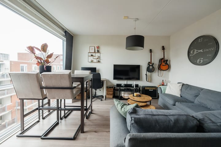 Foto 3 van Makelaarstraat 8-E