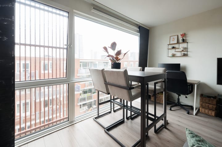 Photo 19 of Makelaarstraat 8-E