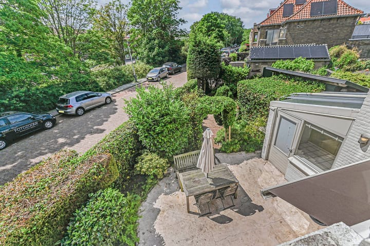 Foto 38 van Aronskelkweg 21