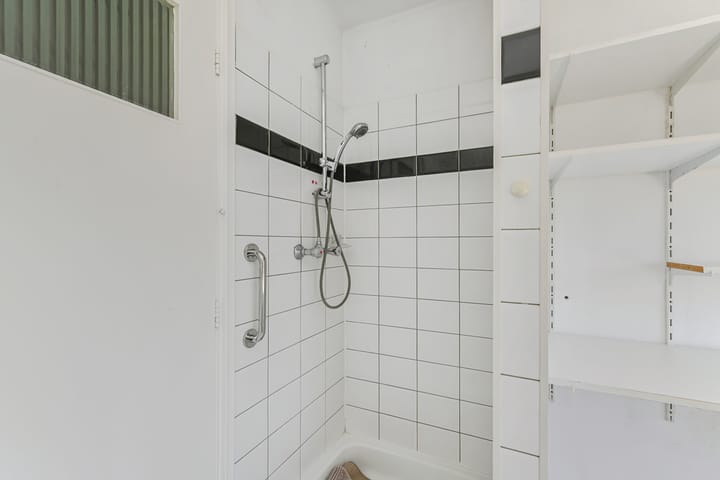 Foto 47 van Aronskelkweg 21