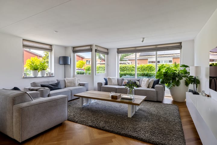 Foto 6 van Mezenhof 10