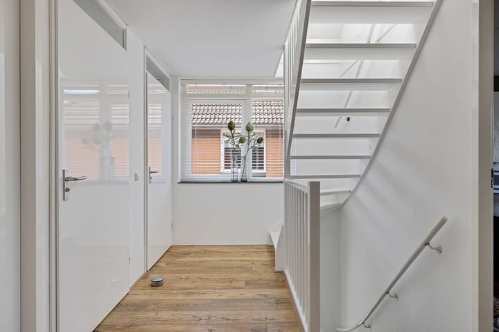 Foto 17 van Mezenhof 10