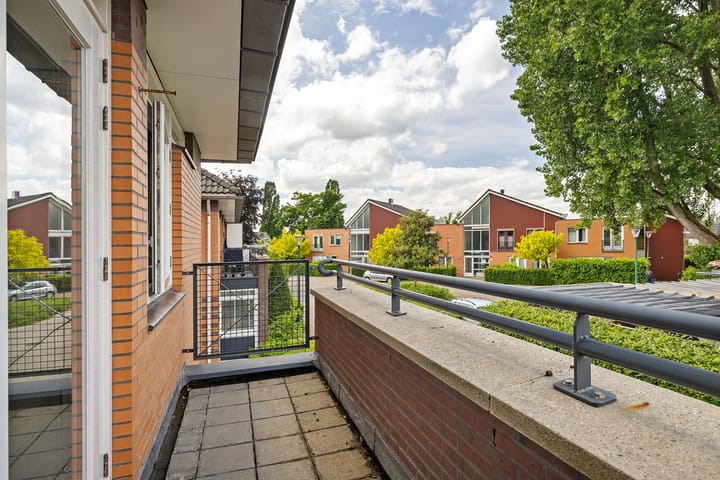 Foto 23 van Mezenhof 10