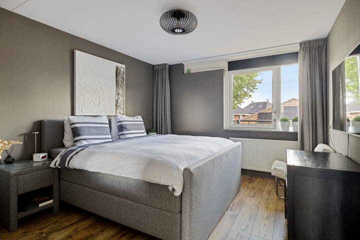 Foto 24 van Mezenhof 10