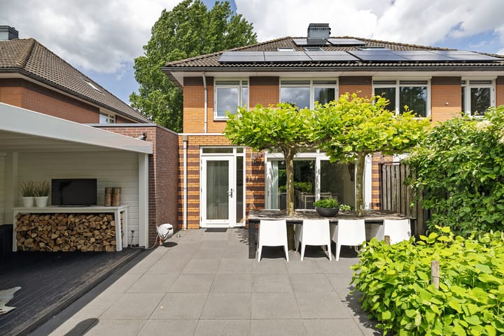 Foto 32 van Mezenhof 10