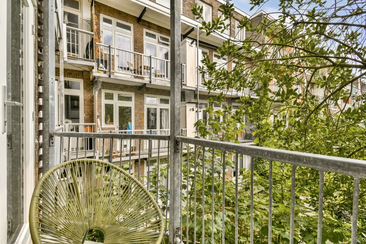 Foto 10 van Uiterwaardenstraat 71-1