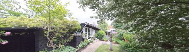 Op het zuidwesten met tuinhuisjes