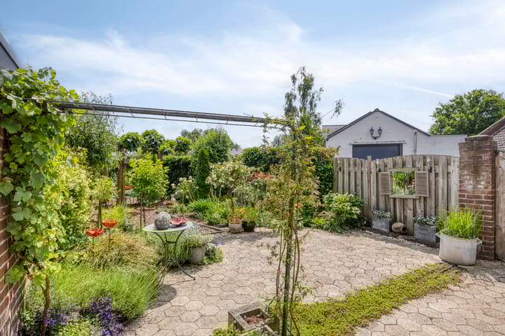 Foto 27 van Rijksweg Noord 52