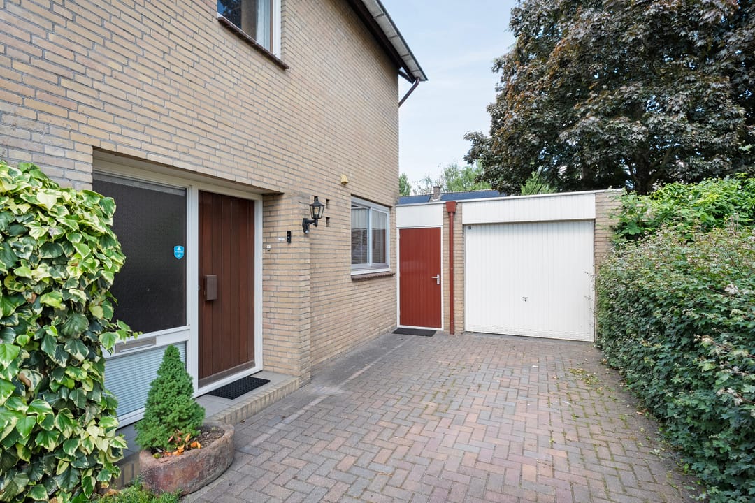 Foto 41 van Vincent van Goghlaan 16