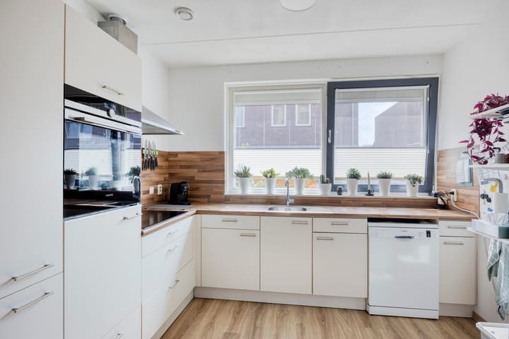 Foto 9 van Largostraat 19