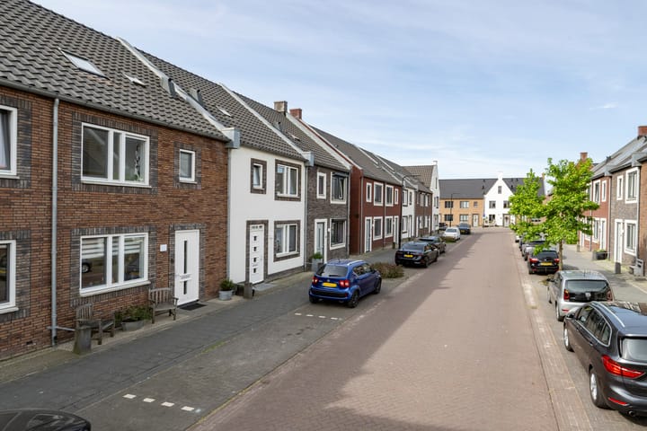 Foto 3 van Opaline 5