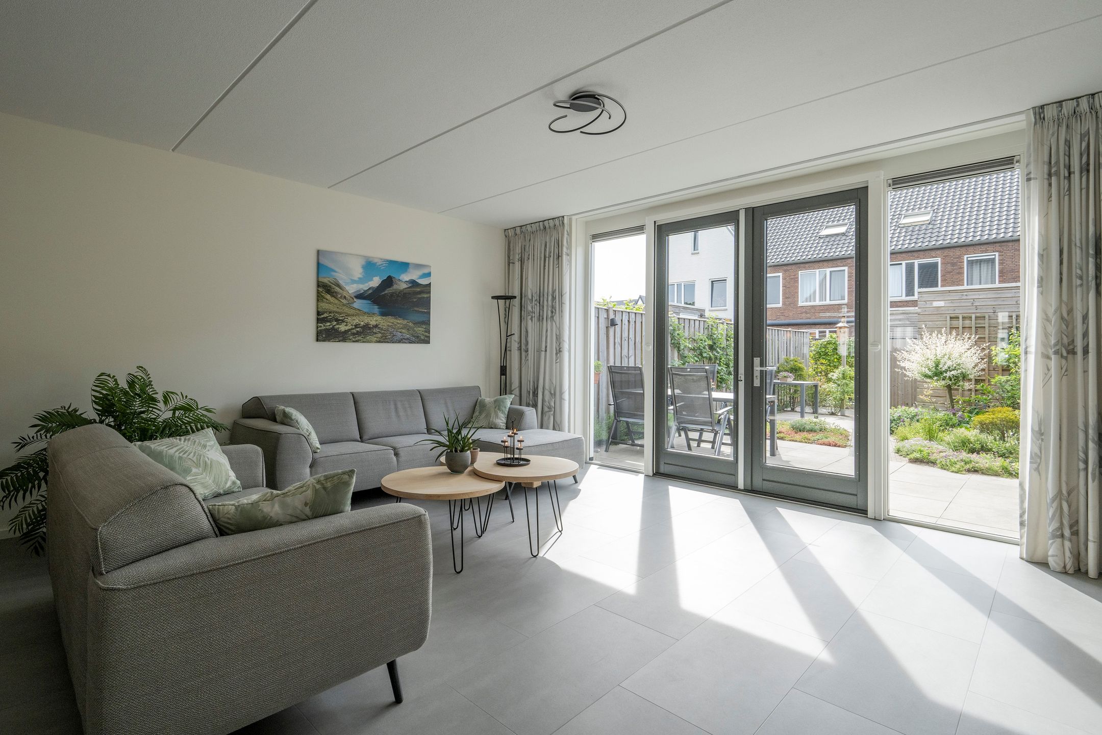Foto 9 van Opaline 5