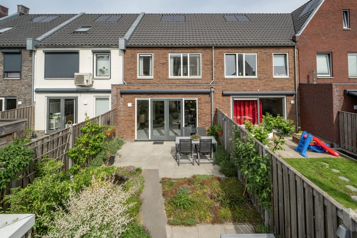 Foto 32 van Opaline 5