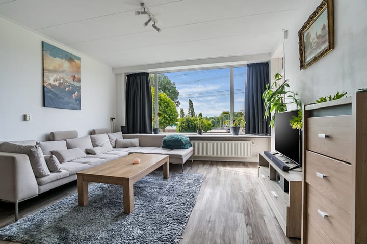 Photo 2 of Leverkruidweg 25