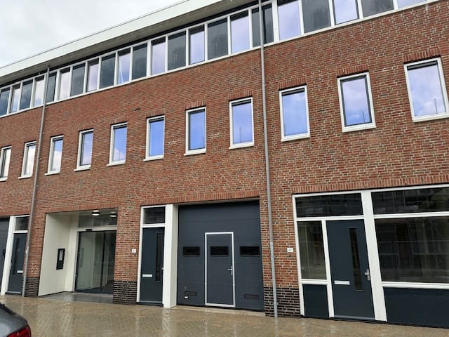 Nijverheidslaan 11, Weesp