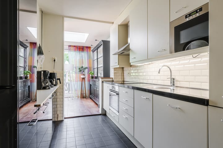 Foto 10 van Dinantstraat 27