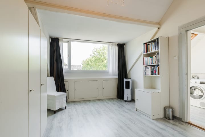 Foto 25 van Dinantstraat 27