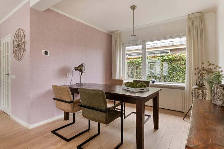 Foto 8 van Oude Weidestraat 12