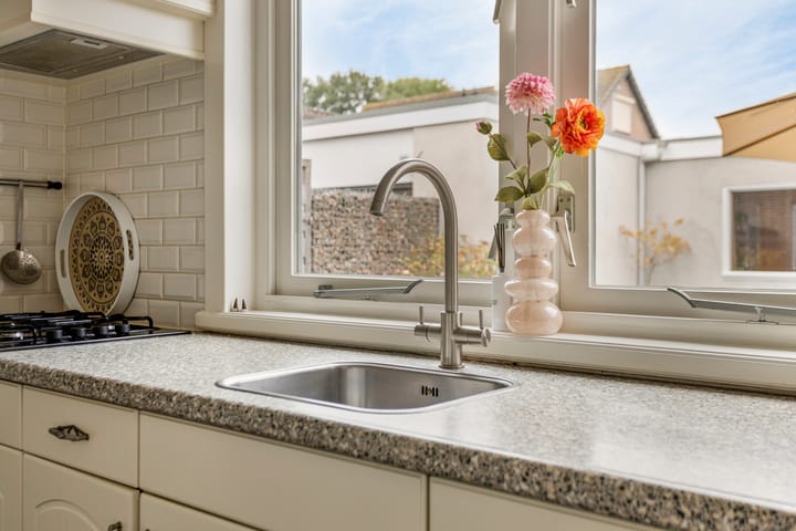 Foto 14 van Oude Weidestraat 12