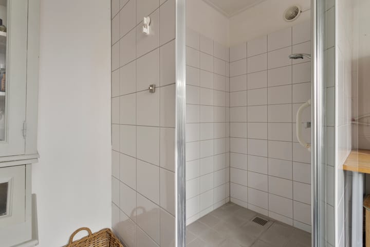 Foto 18 van Oude Weidestraat 12