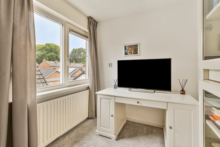 Foto 26 van Oude Weidestraat 12