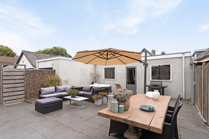 Foto 28 van Oude Weidestraat 12