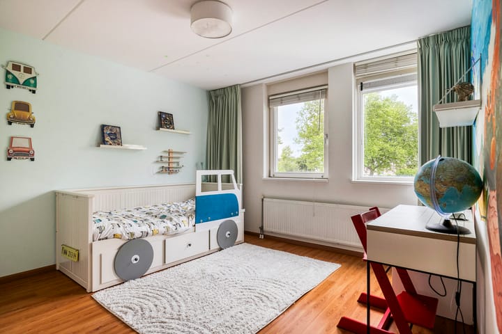 Photo 31 of Noorderparklaan 257