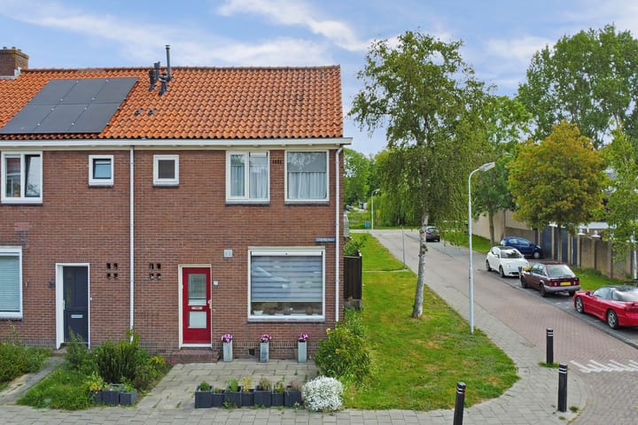 Foto 38 van Cederstraat 22