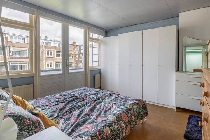 Foto 28 van Delfgaauwstraat 27-C