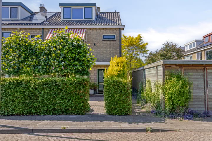 Foto 2 van Nieuwveenstraat 2