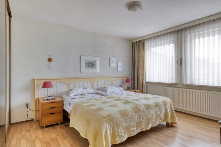 Foto 13 van Van Lennephof 19