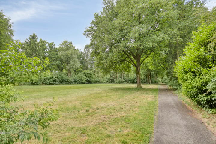 Foto 30 van Van Lennephof 19