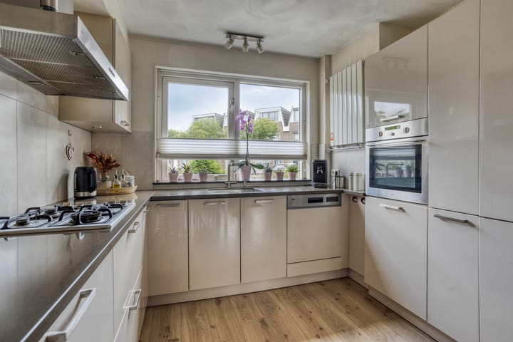 Foto 18 van Hofdijkstraat 26