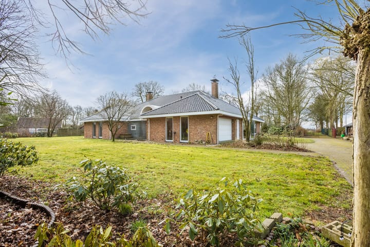 Foto 1 van Oosteinde 14