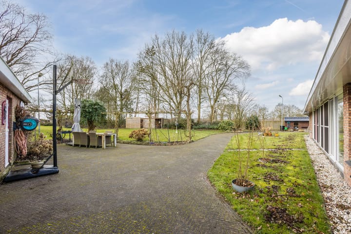 Foto 85 van Oosteinde 14