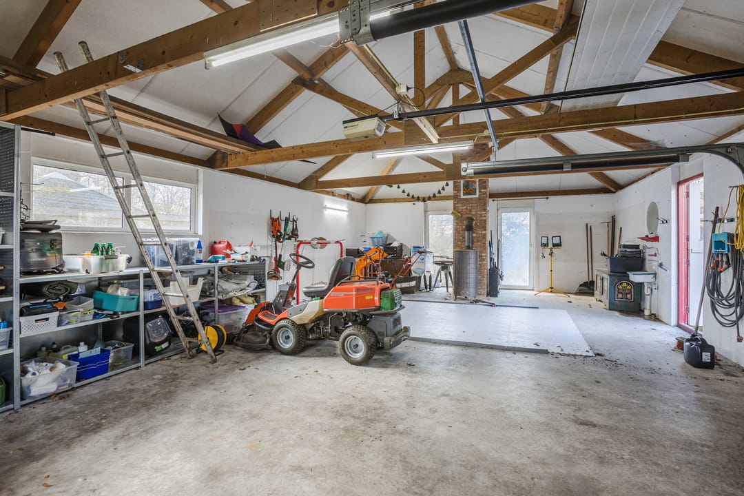 Photo 97 of Oosteinde 14