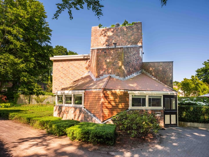 Photo 96 of Meerwijklaan 1