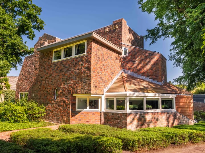 Photo 97 of Meerwijklaan 1