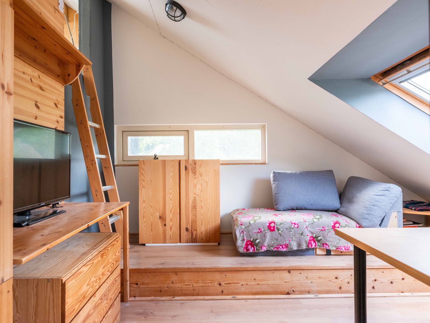 Foto 34 van Meidoornweg 2