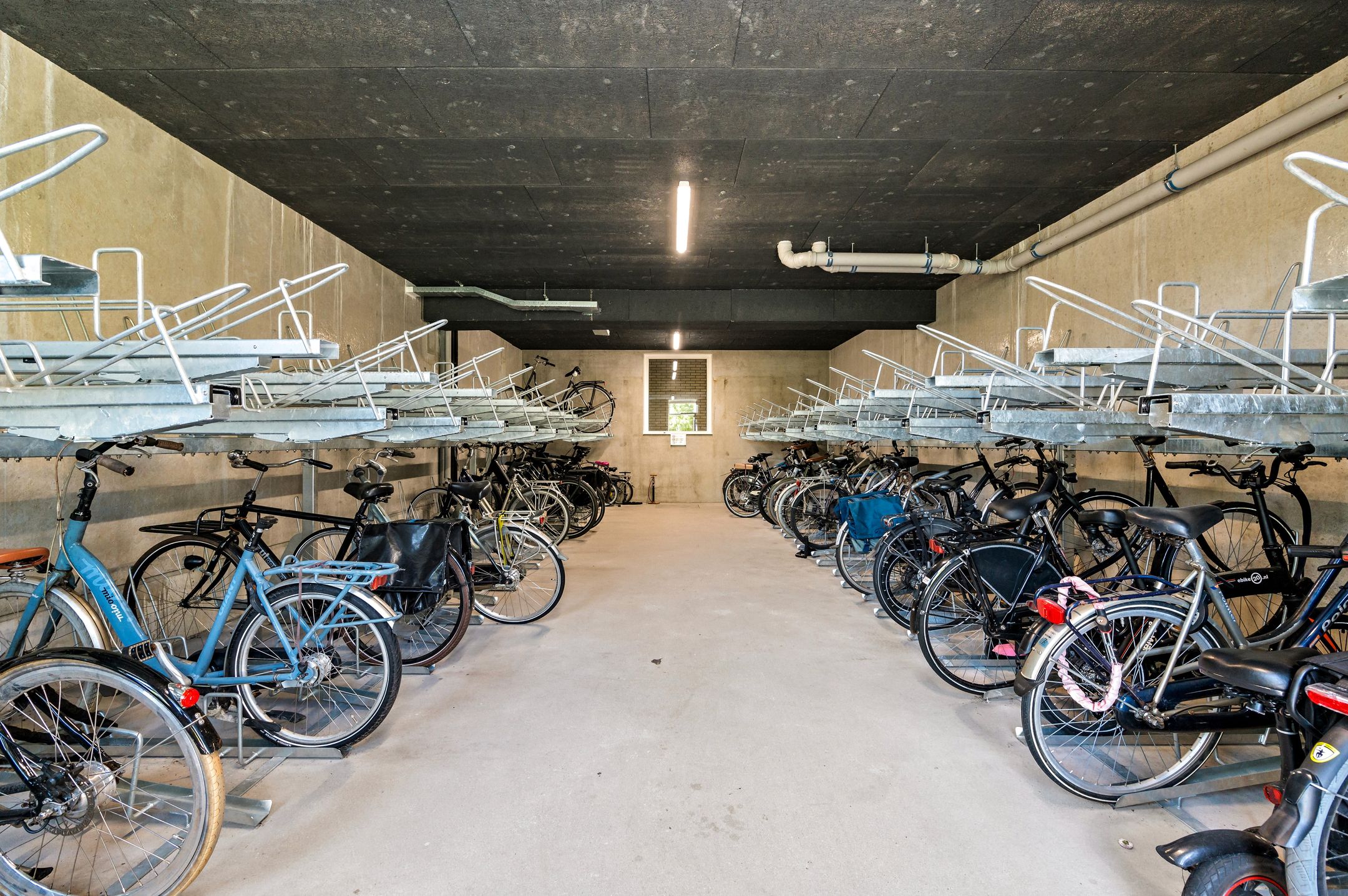 Foto 33 van Middachtenweg 216-C