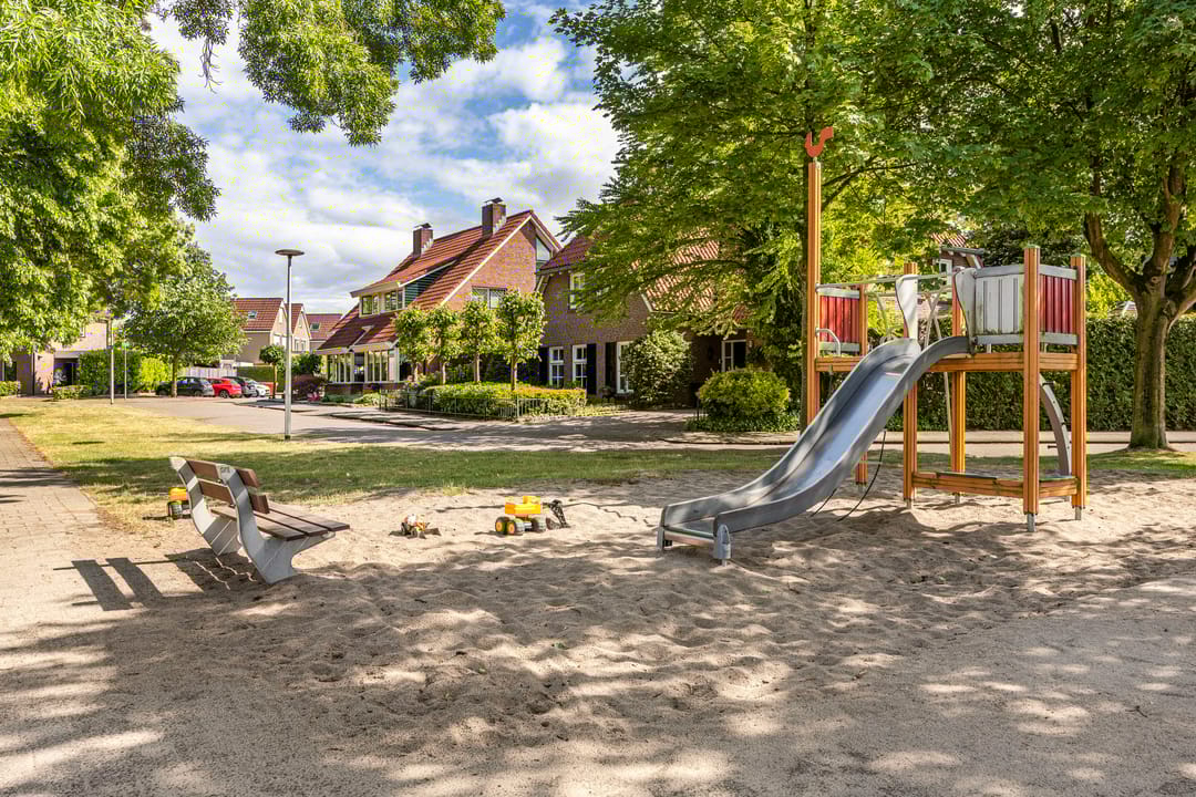 Foto 32 van Lou Bandystraat 21