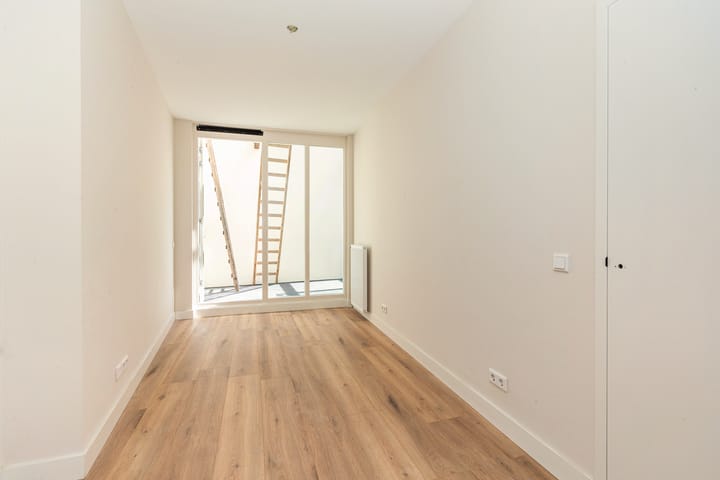 Photo 11 of Lombardsteeg 4