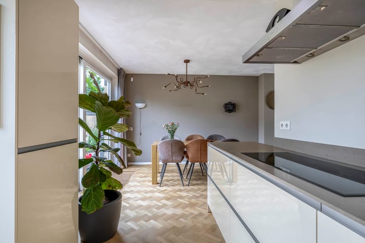 Foto 18 van Willem-Alexanderlaan 46